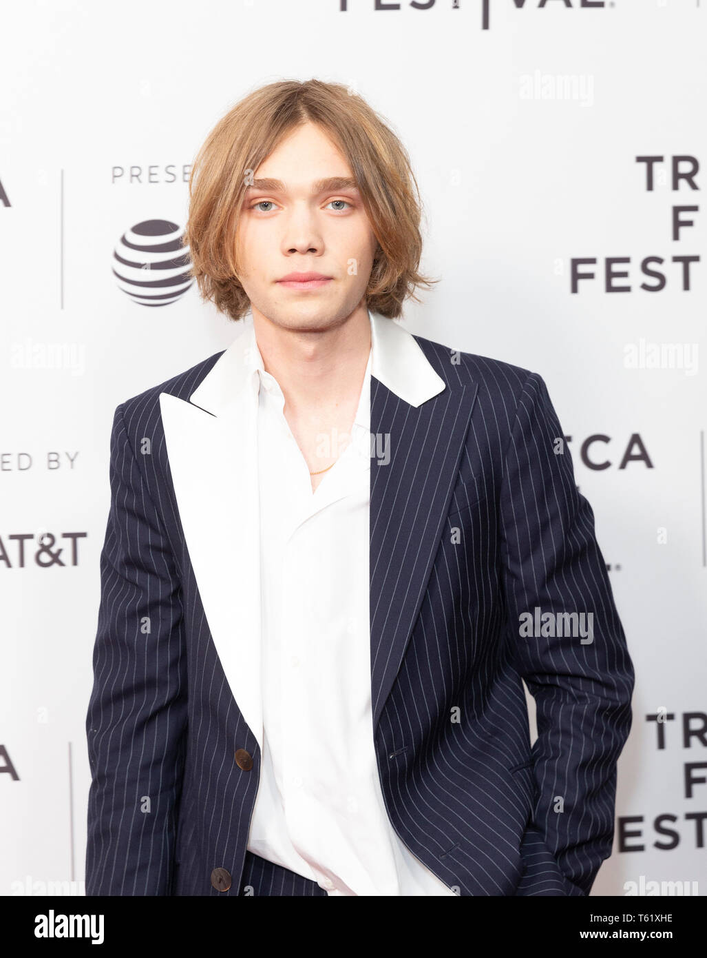 New York, New York, USA. 27th Apr, 2019. Charlie Plummer wearing suit ...