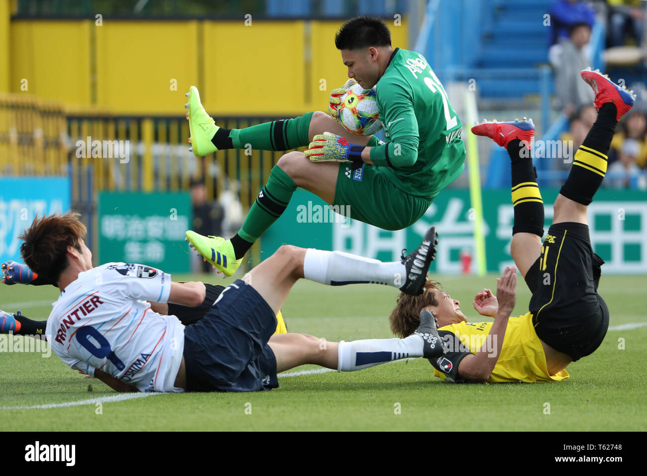 Chiba Japan 28th Apr 19 Kosuke Nakamura Reysol Football Soccer 19 J2 League Match Between Kashiwa Reysol 0 0 Yokohama Fc At Sankyo Frontier Kashiwa Stadium In Chiba Japan Credit Jun Tsukida Aflo