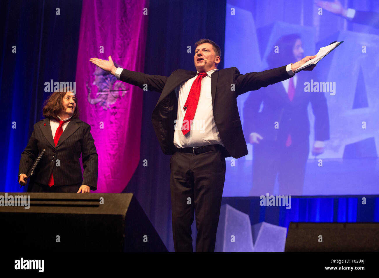 Lori Dungey and Mark Ferguson at the MagicCon 3 at the Maritim Hotel. Bonn, 26.04.2019 | usage worldwide Stock Photo