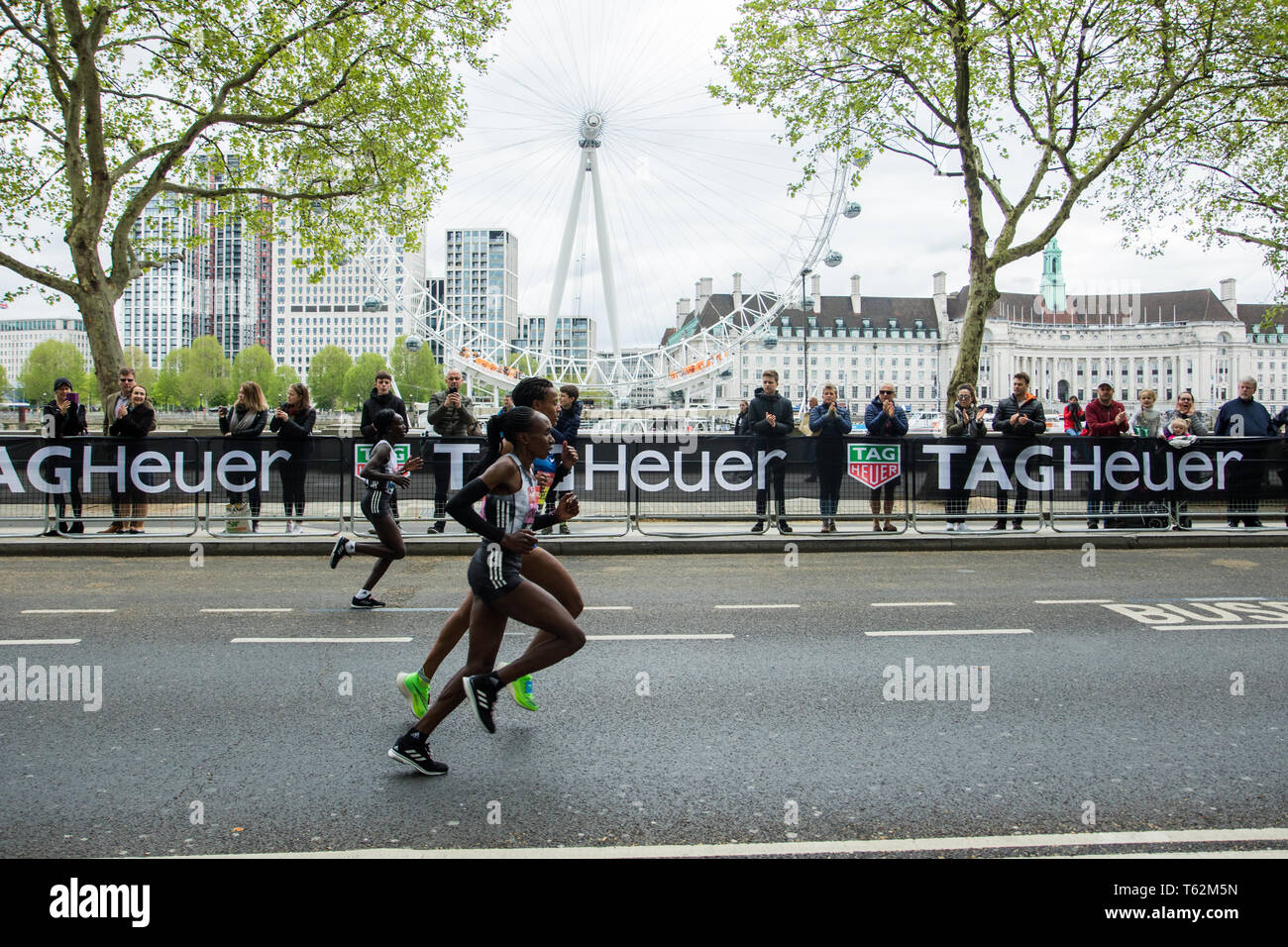 London UK 28th April 2019 Elite Women Race l r Mary Keitany 