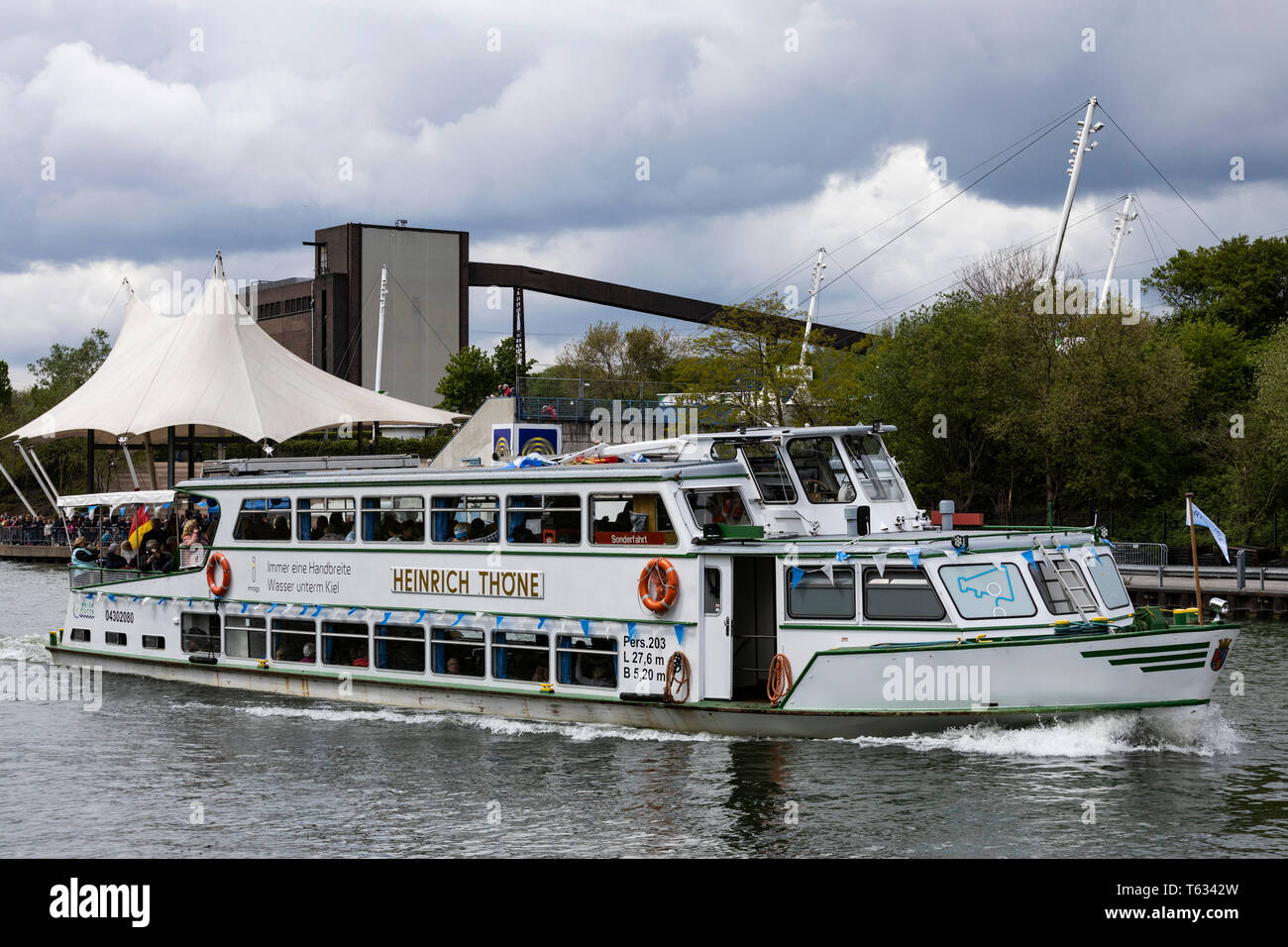 Gelsenkirchen, Germany. 28 April 2019. The KulturKanal ship parade takes place on  Rhine–Herne Canal (Rhein-Herne-Kanal) at Nordsternpark. Stock Photo