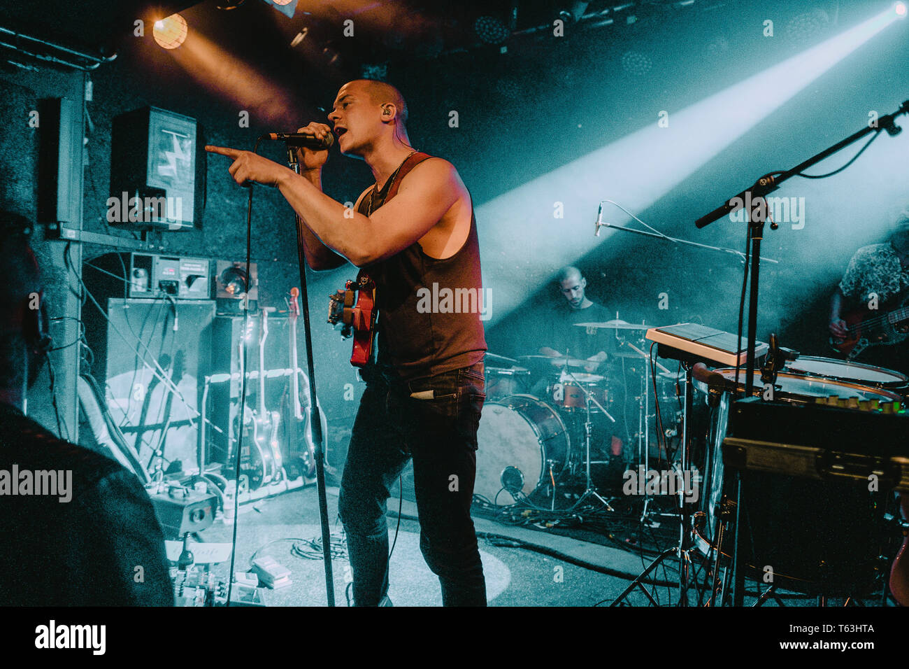 Lea porcelain band hires stock photography and images Alamy