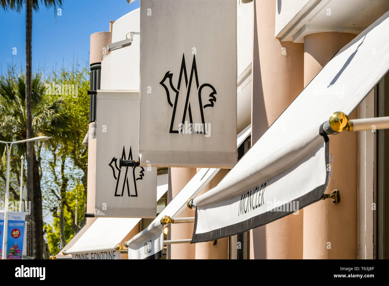 CANNES, FRANCE - APRIL 2019: Signs above the entrance to the Moncler store  on the seafront in Cannes Stock Photo - Alamy