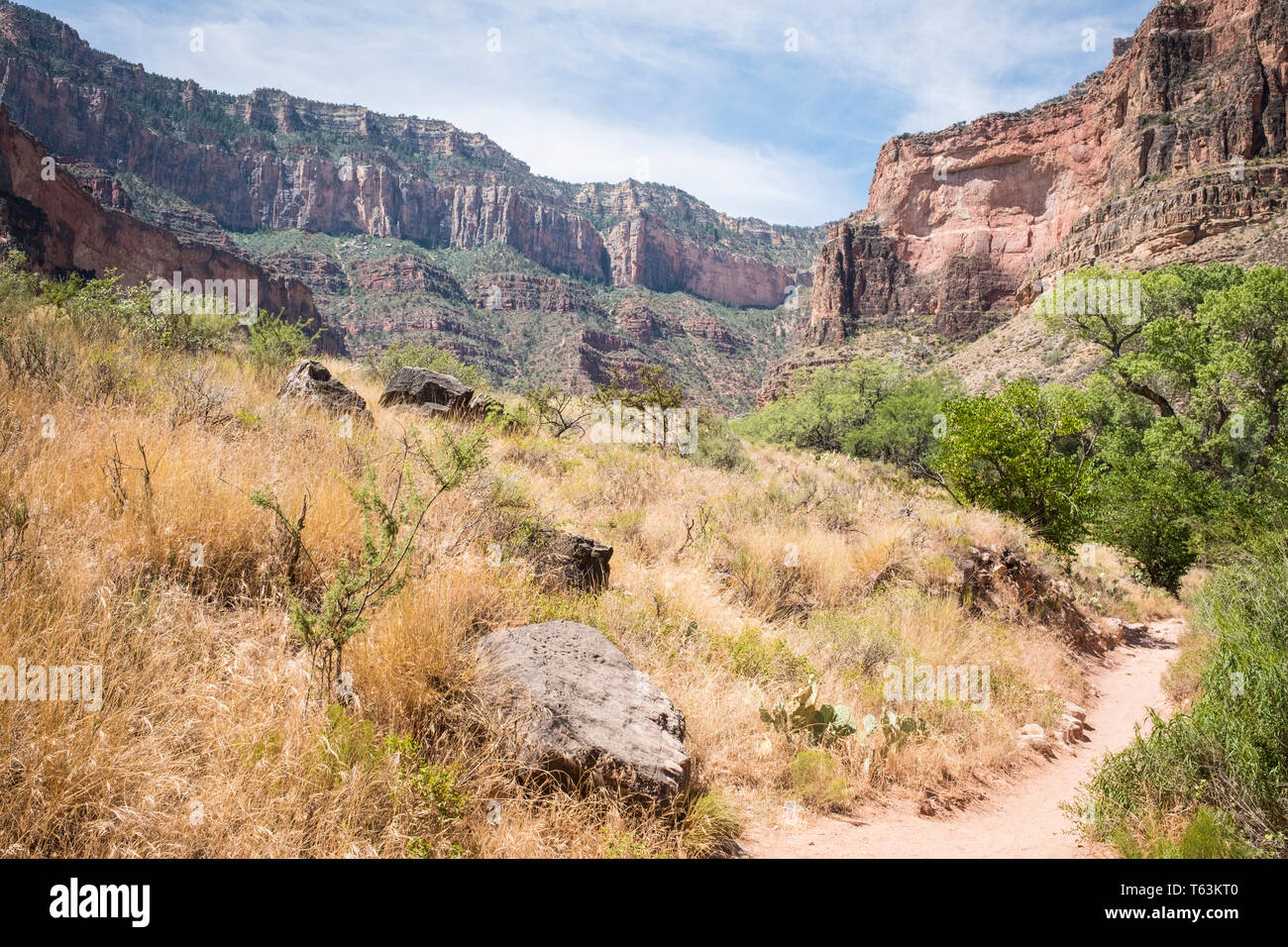 Marked dirt track leading to Indian Garden and the South Rim from Plateau Point at Grand Canyon National Park, Arizona, USA Stock Photo