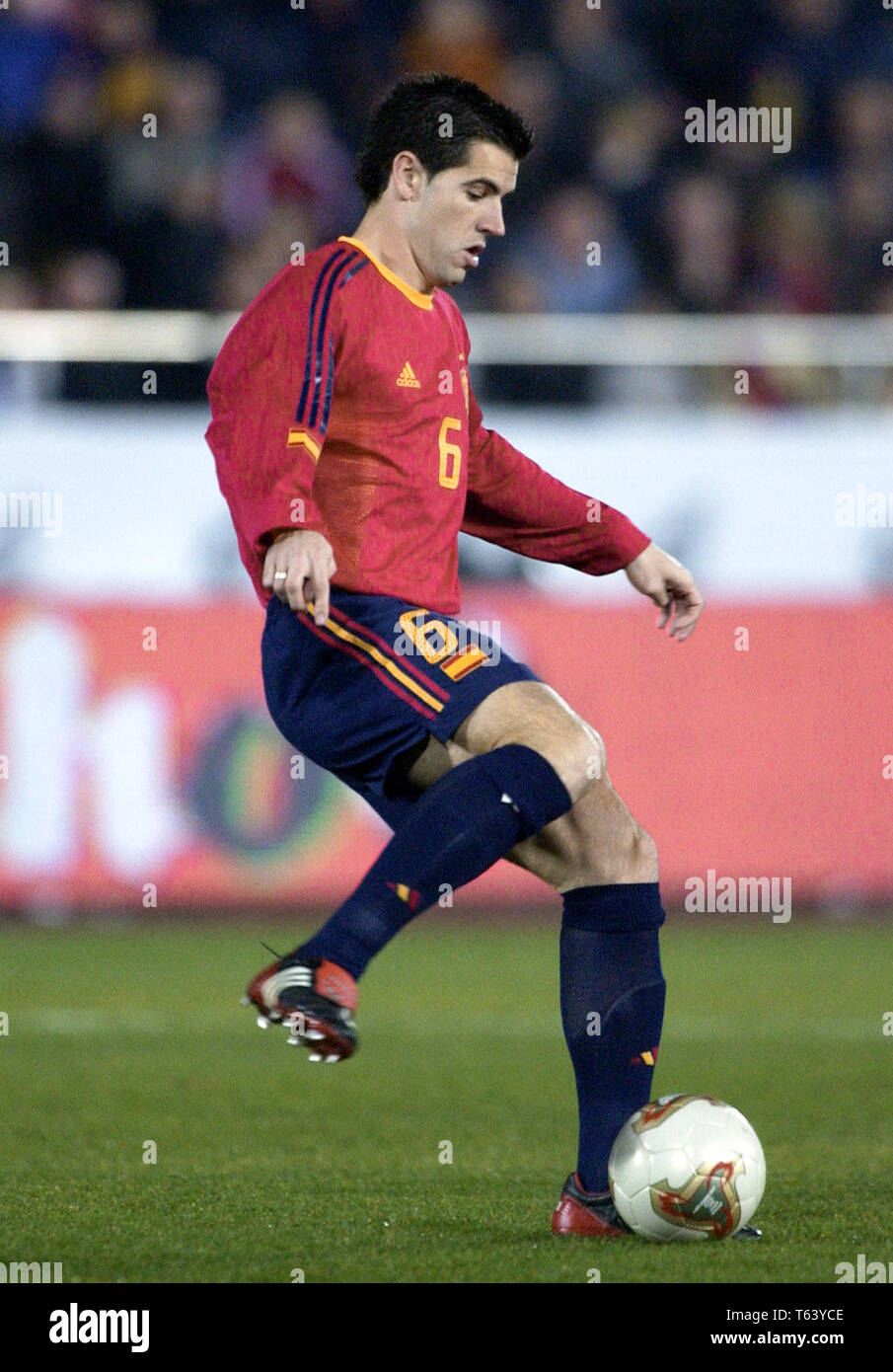 Iberostar Estadi (Son Moix), Palma de Mallorca Spain, 12.2.2003, Football: international friendly Spain (red) vs Germany (white) 3:1 --- David Albelda (ESP) Stock Photo