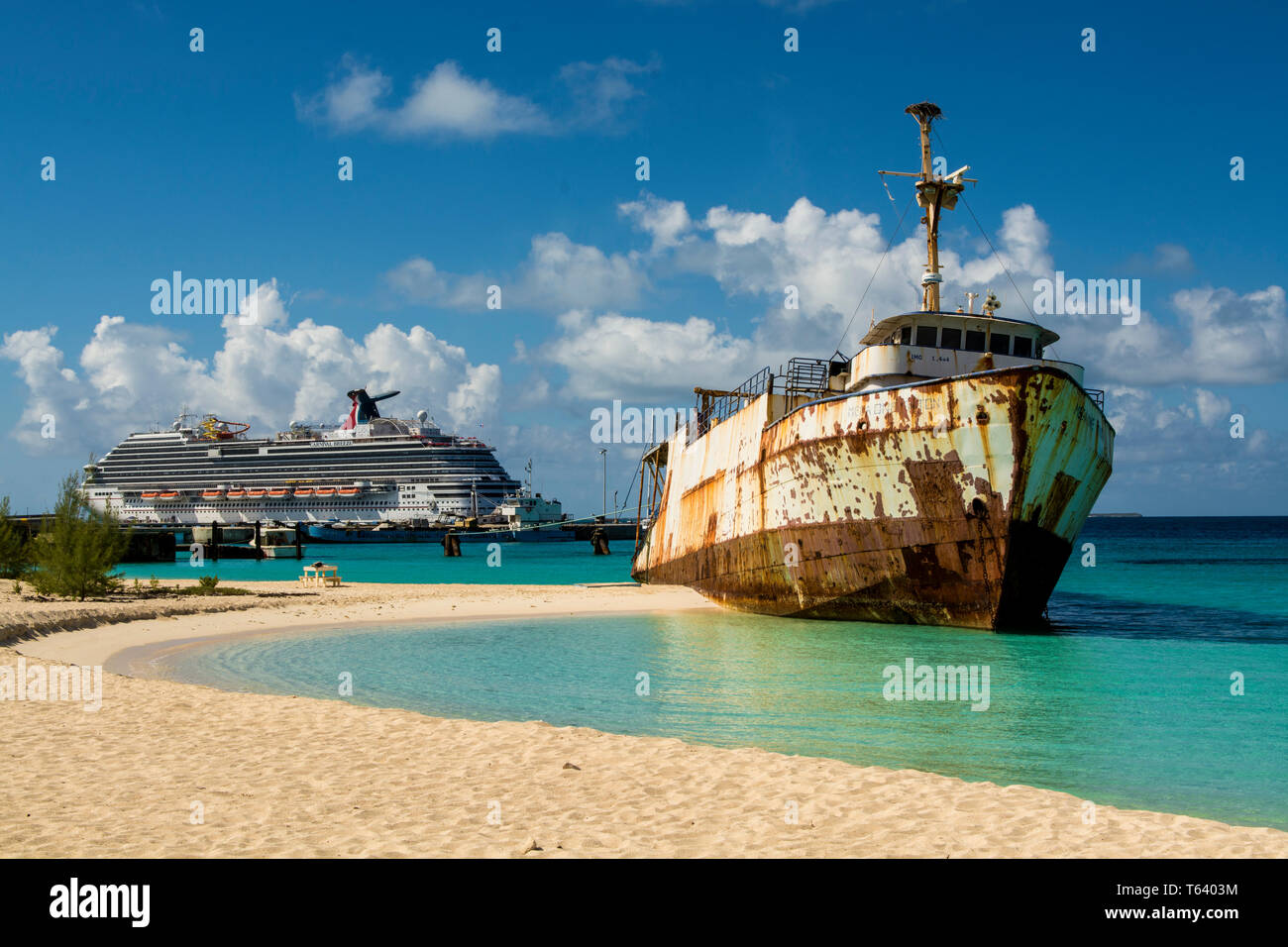 Mega One Triton shipwreck, Governor's Beach, Grand Turk Island, Turks and Caicos Islands, Caribbean. Stock Photo
