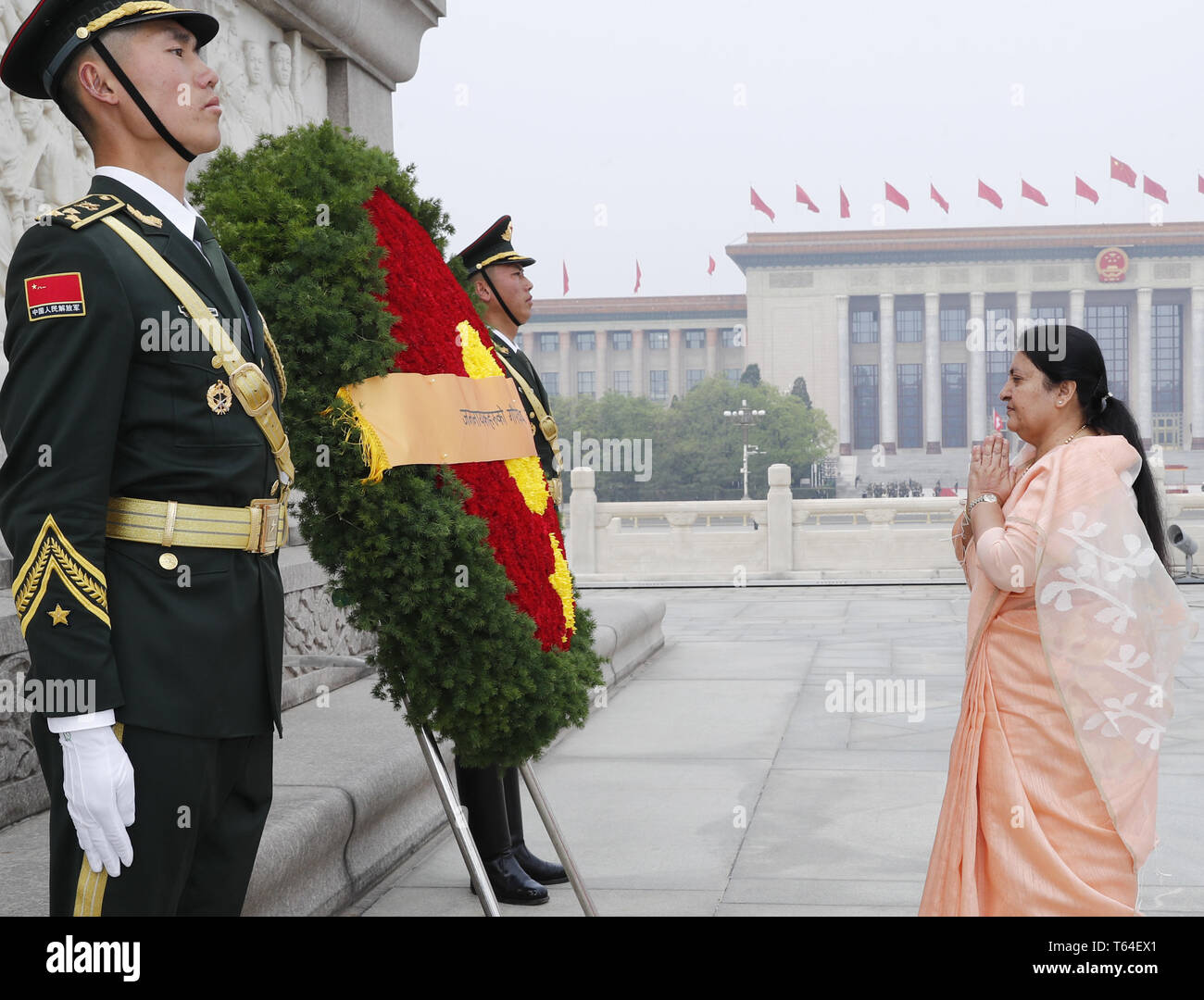 Beijing, China. 29th Apr, 2019. Nepali President Bidhya Devi Bhandari lays a wreath at the Monument to the People's Heroes at the Tian'anmen Square in Beijing, capital of China, April 29, 2019. Credit: Liu Bin/Xinhua/Alamy Live News Stock Photo