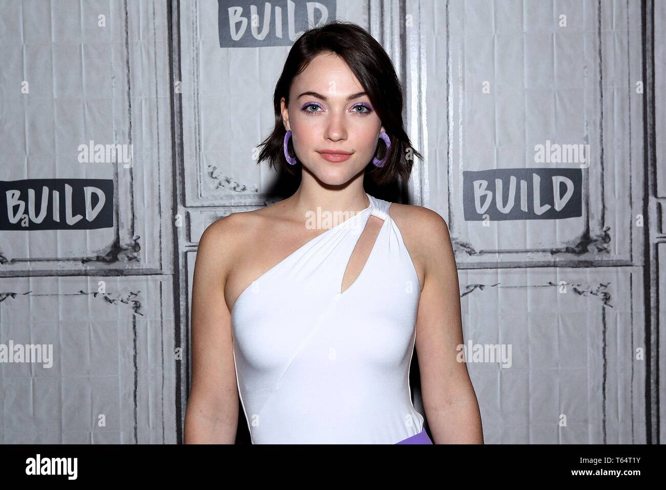 Violett beane hi-res stock photography and images - Alamy