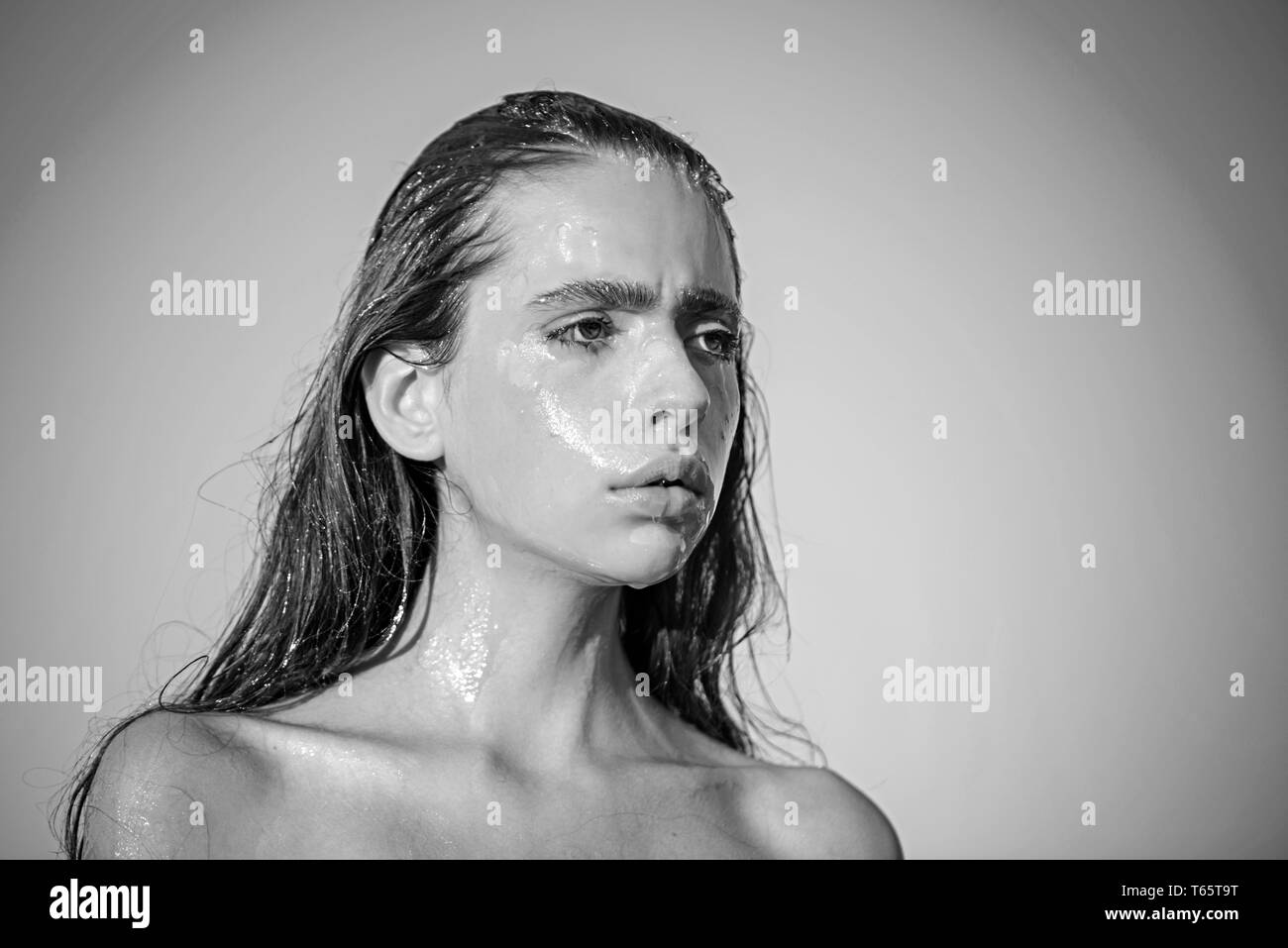 Download Woman Honey Face Mask High Resolution Stock Photography And Images Alamy PSD Mockup Templates