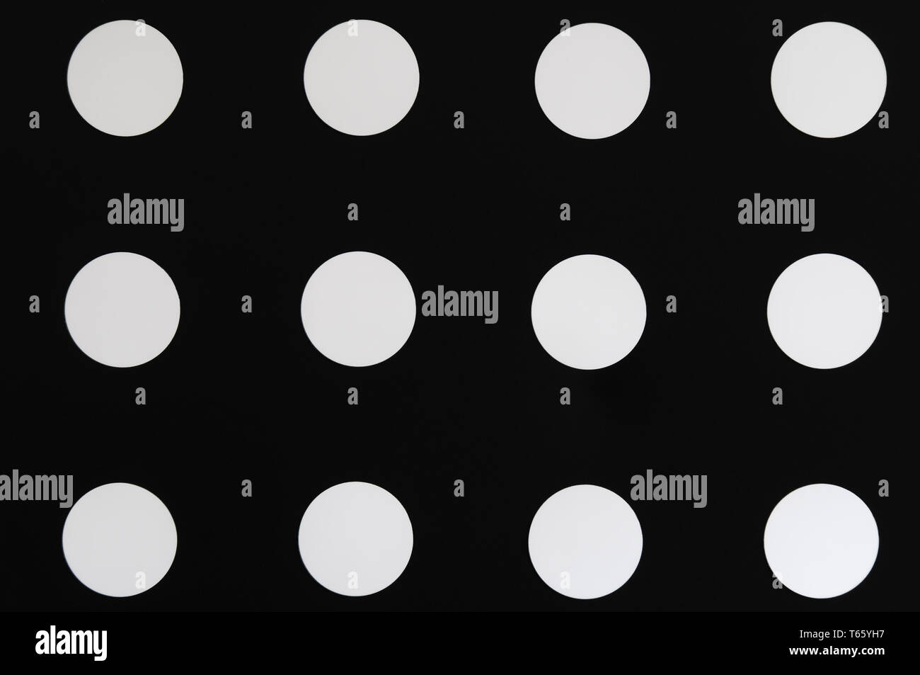 White and black spots hi-res stock photography and images - Alamy