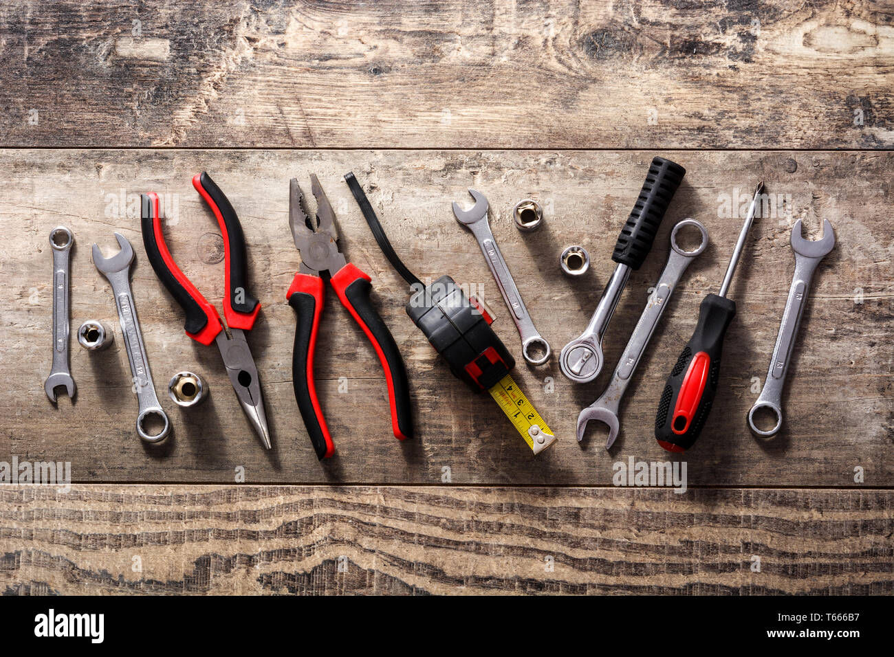 Building tools hi-res stock photography and images - Alamy