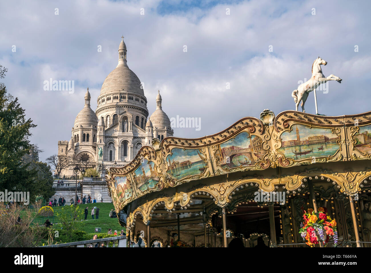Sacre Coeur Carousel High Resolution Stock Photography And Images Alamy