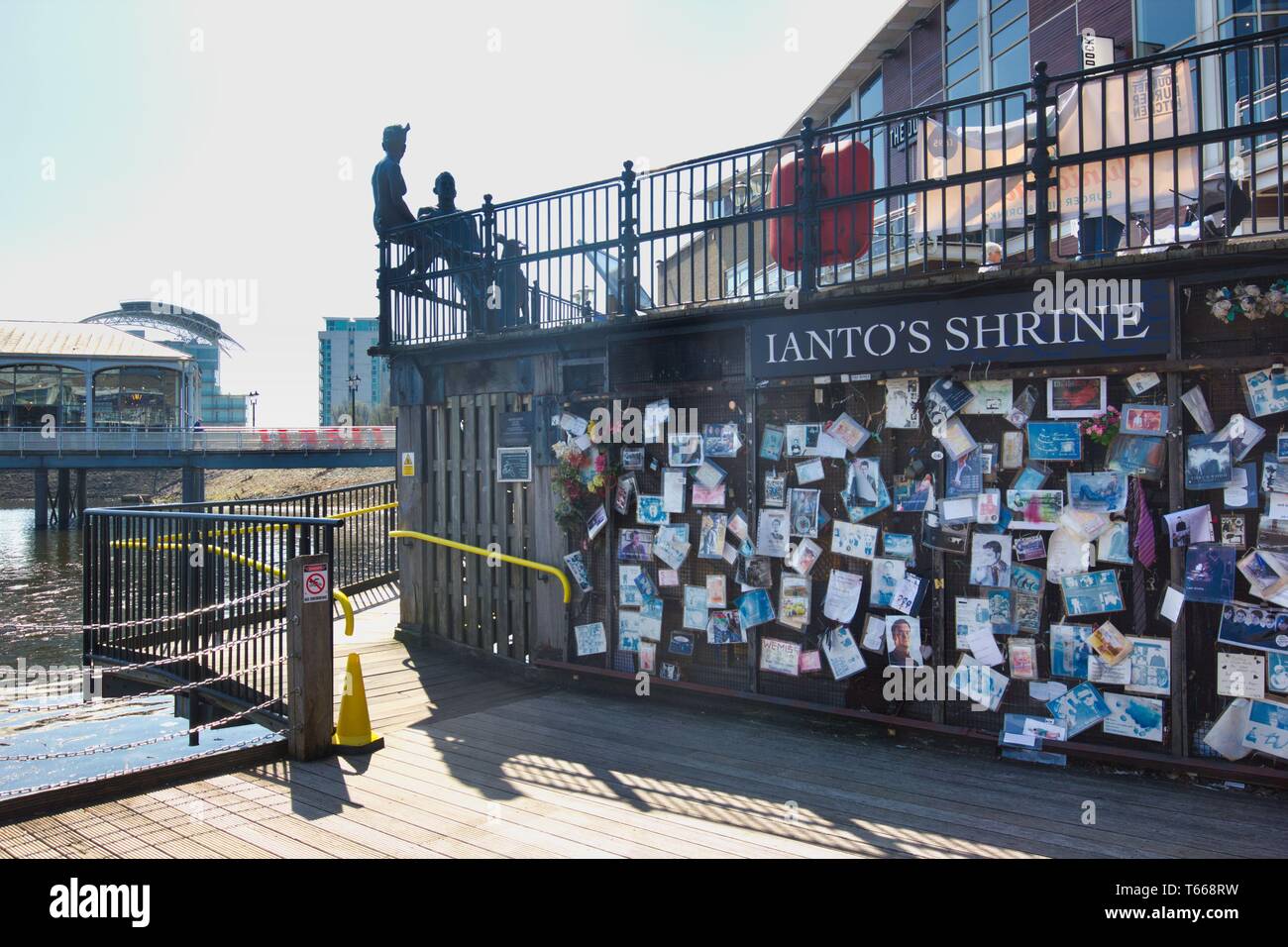 ianto-s-shrine-and-people-like-us-sculpture-mermaid-quay-cardiff
