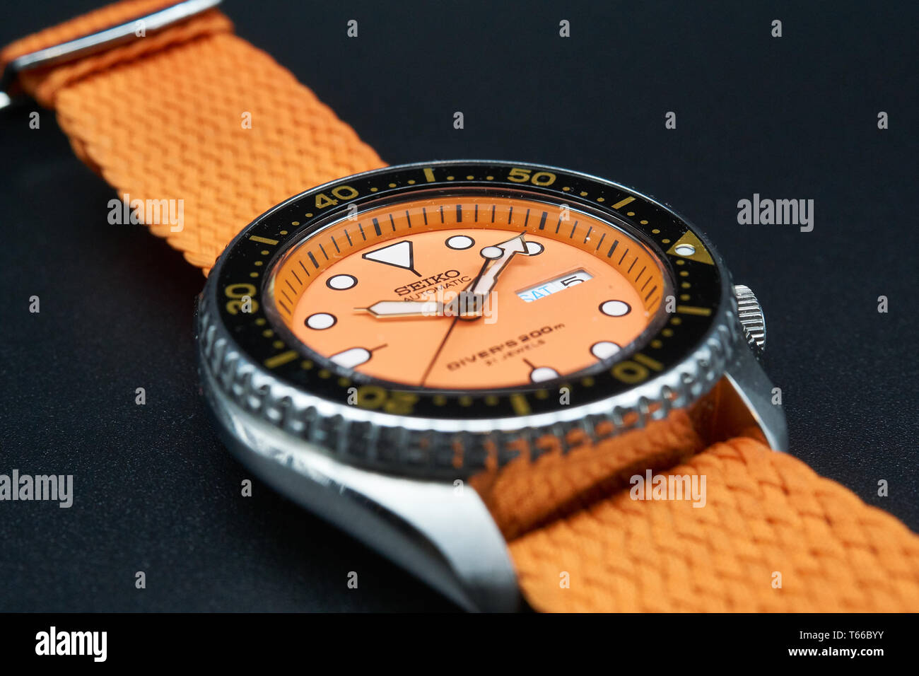 seiko skx011 orange dial Stock Photo - Alamy