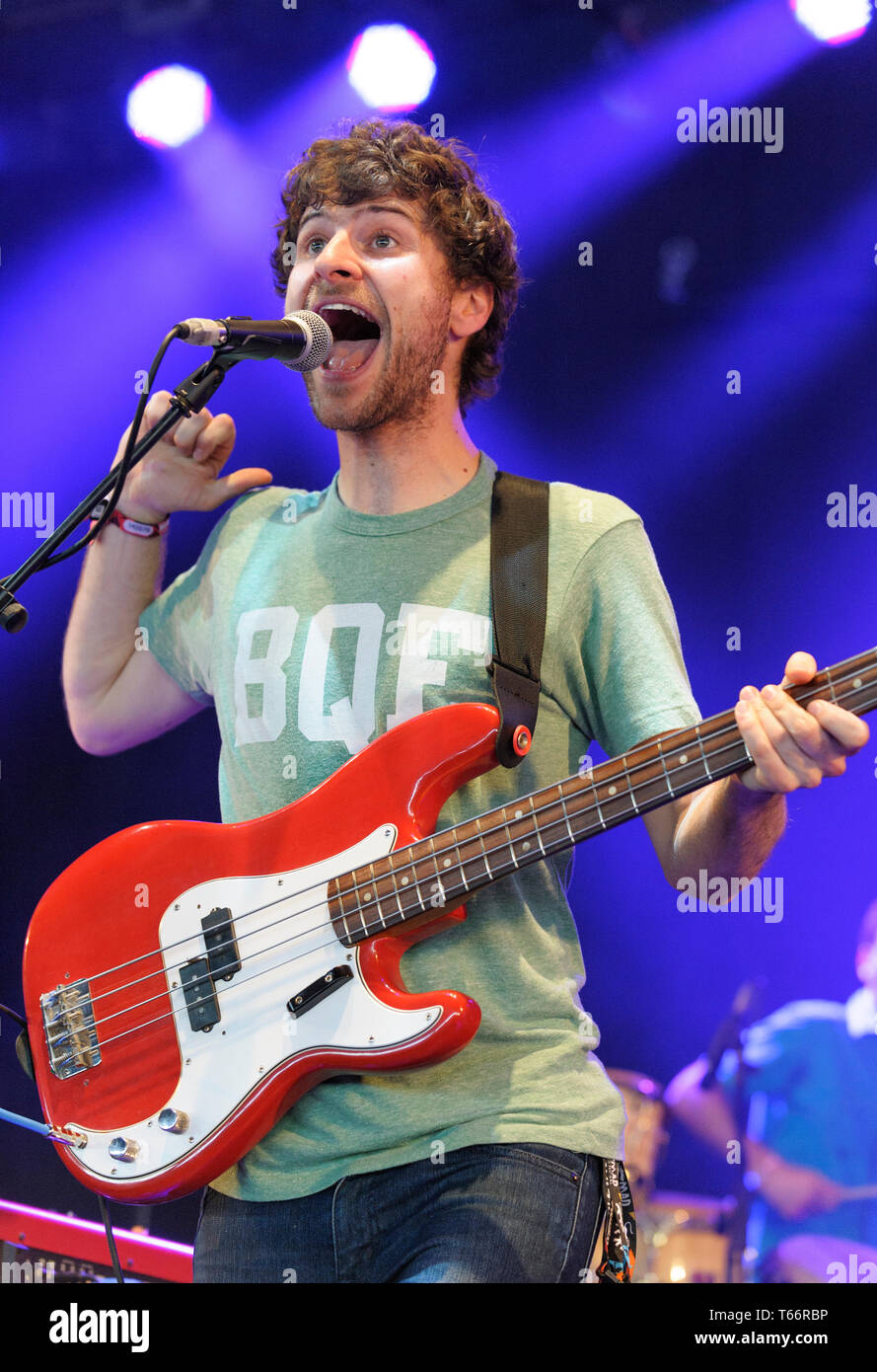 Snarky puppy bass player Clearance