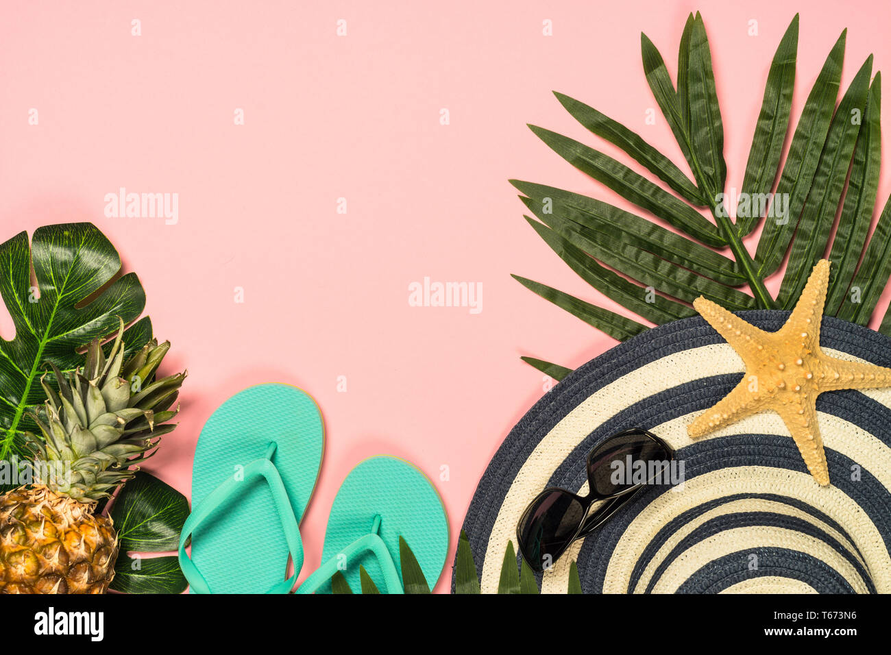 Summer flat lay background on pink Stock Photo - Alamy