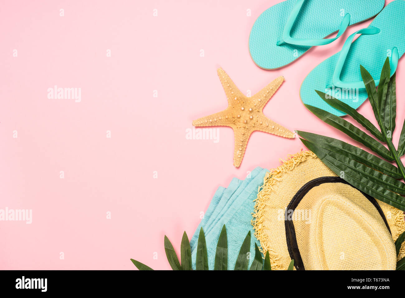Summer flat lay background on pink Stock Photo - Alamy