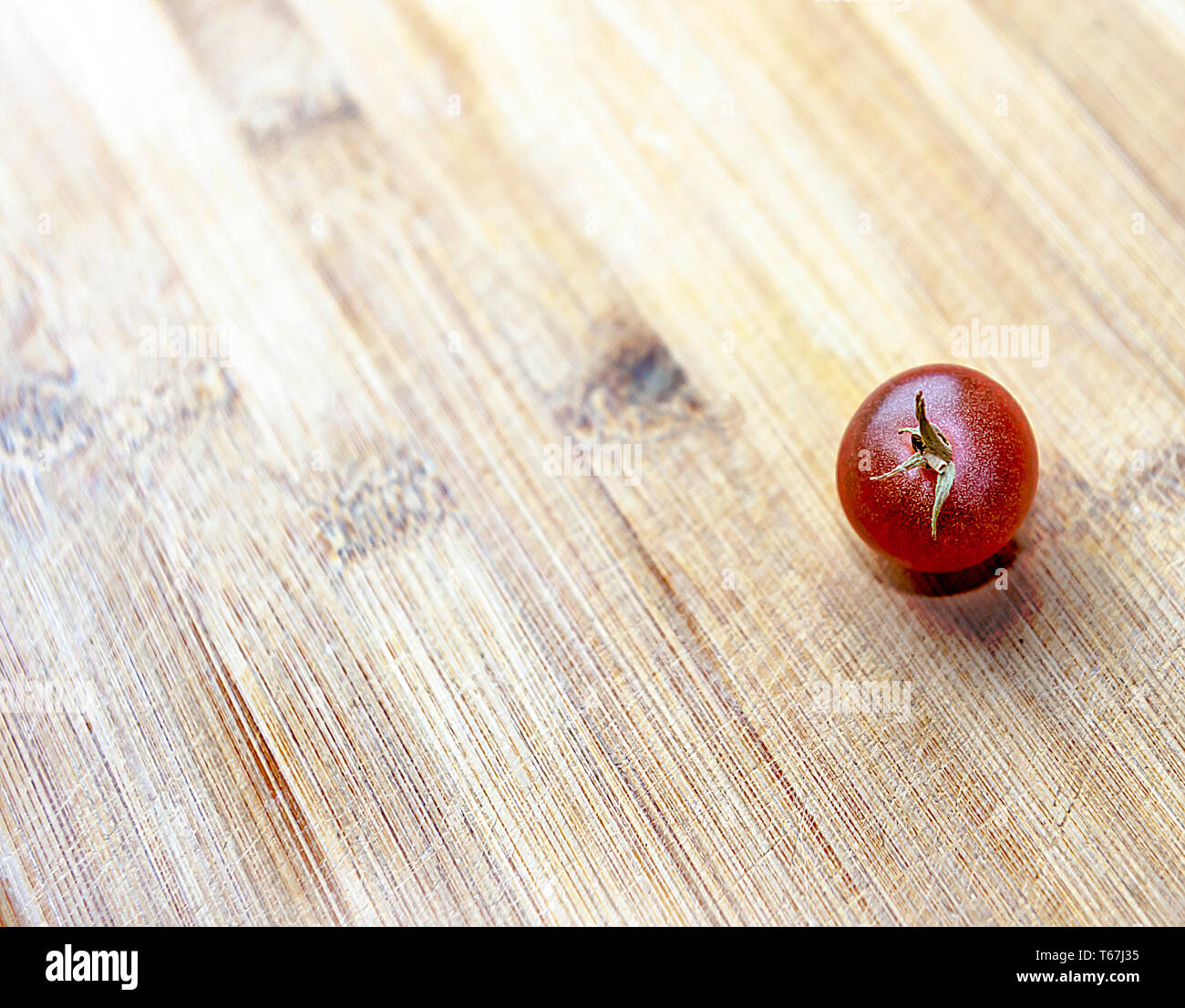 Healthy food of fresh raw tomato low glycemic index Stock Photo Alamy