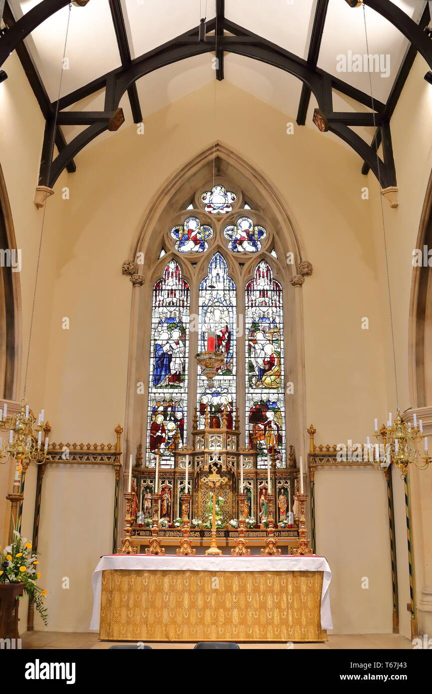 St mary magdalen church hi-res stock photography and images - Alamy