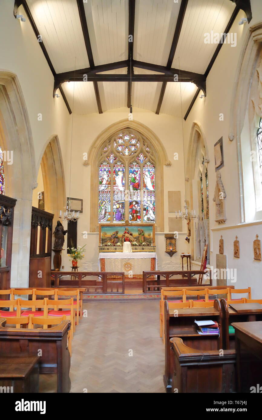 Interior of St Mary Magdalen church in Oxford, UK Stock Photo - Alamy