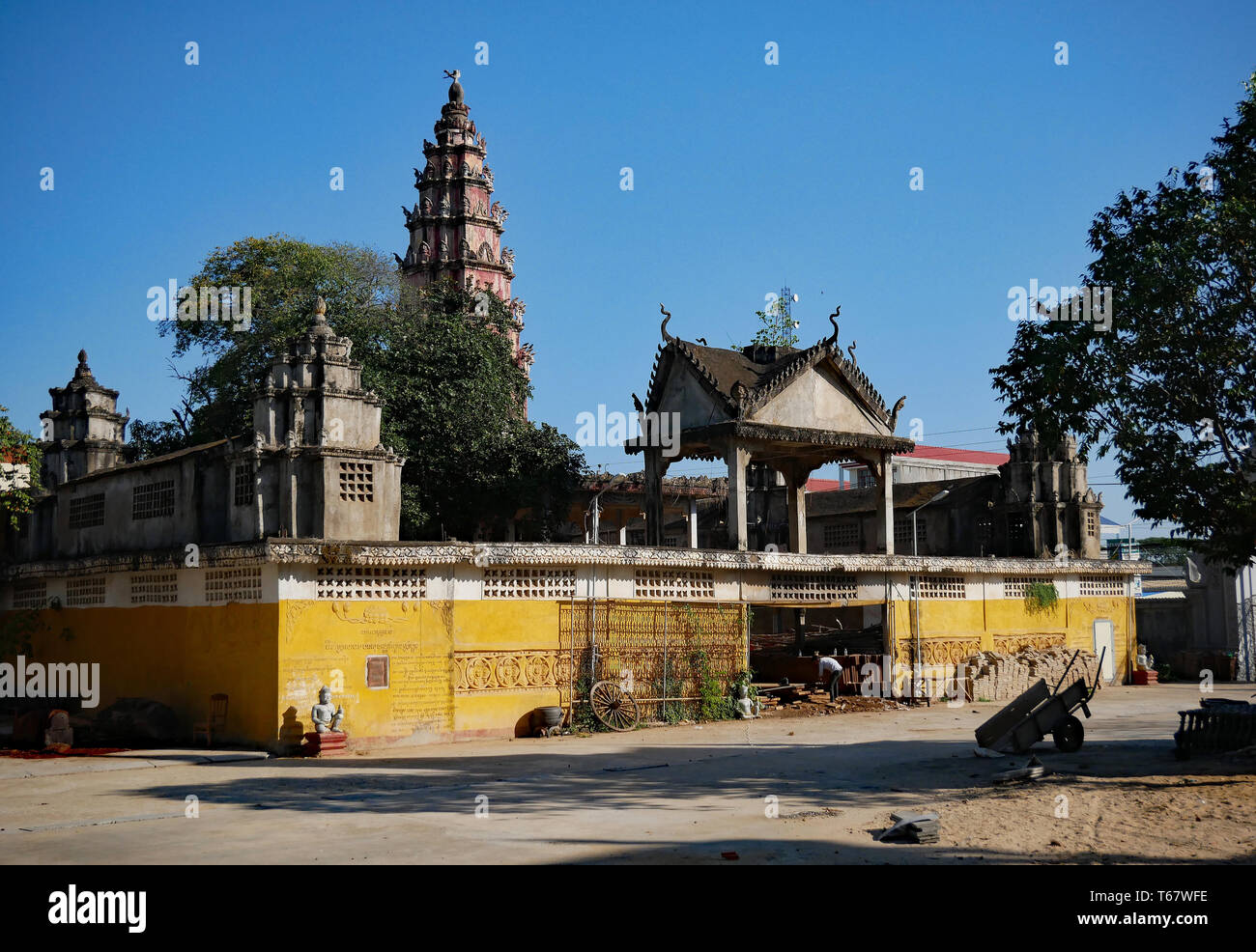 Part of the old temple of Entri Sam Voreak Pagoda, also known as Kampong Thom Temple. Kampong Thom, Cambodia. 19-12-2018. Stock Photo