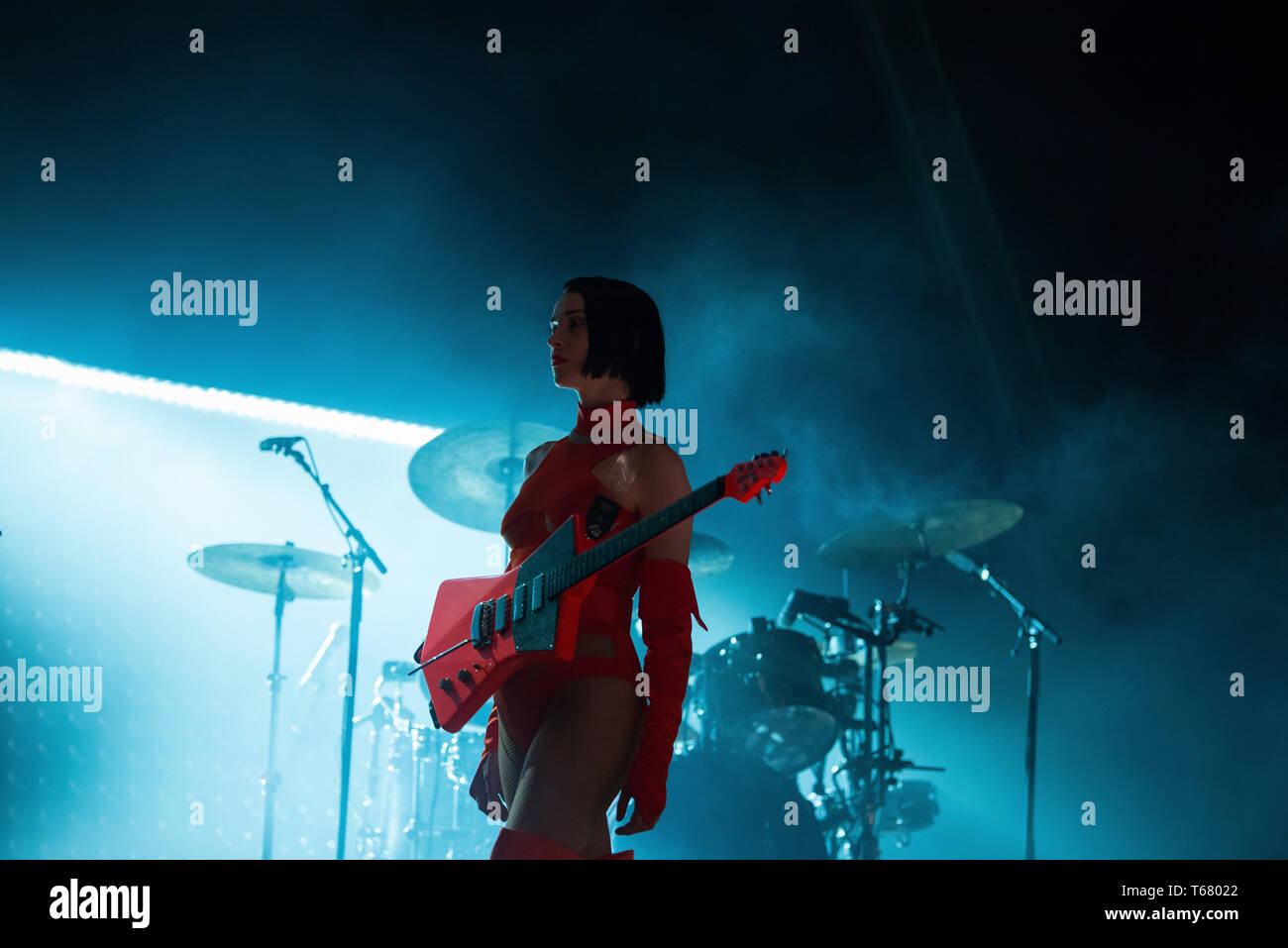 St vincent singer hi-res stock photography and images - Alamy