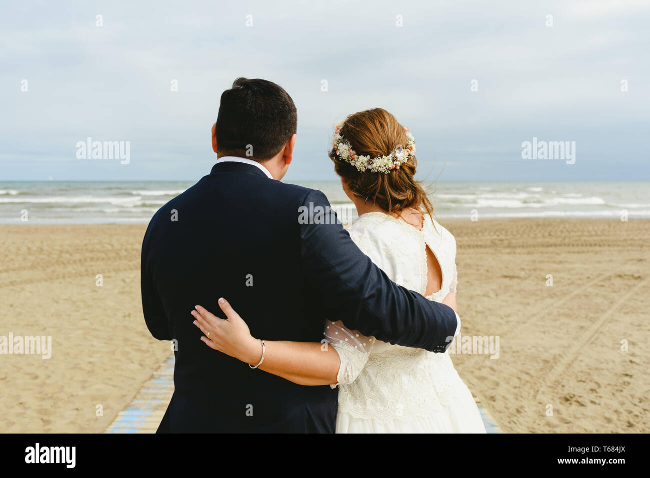 Chubby couple hi-res stock photography and images - Page 2 - Alamy