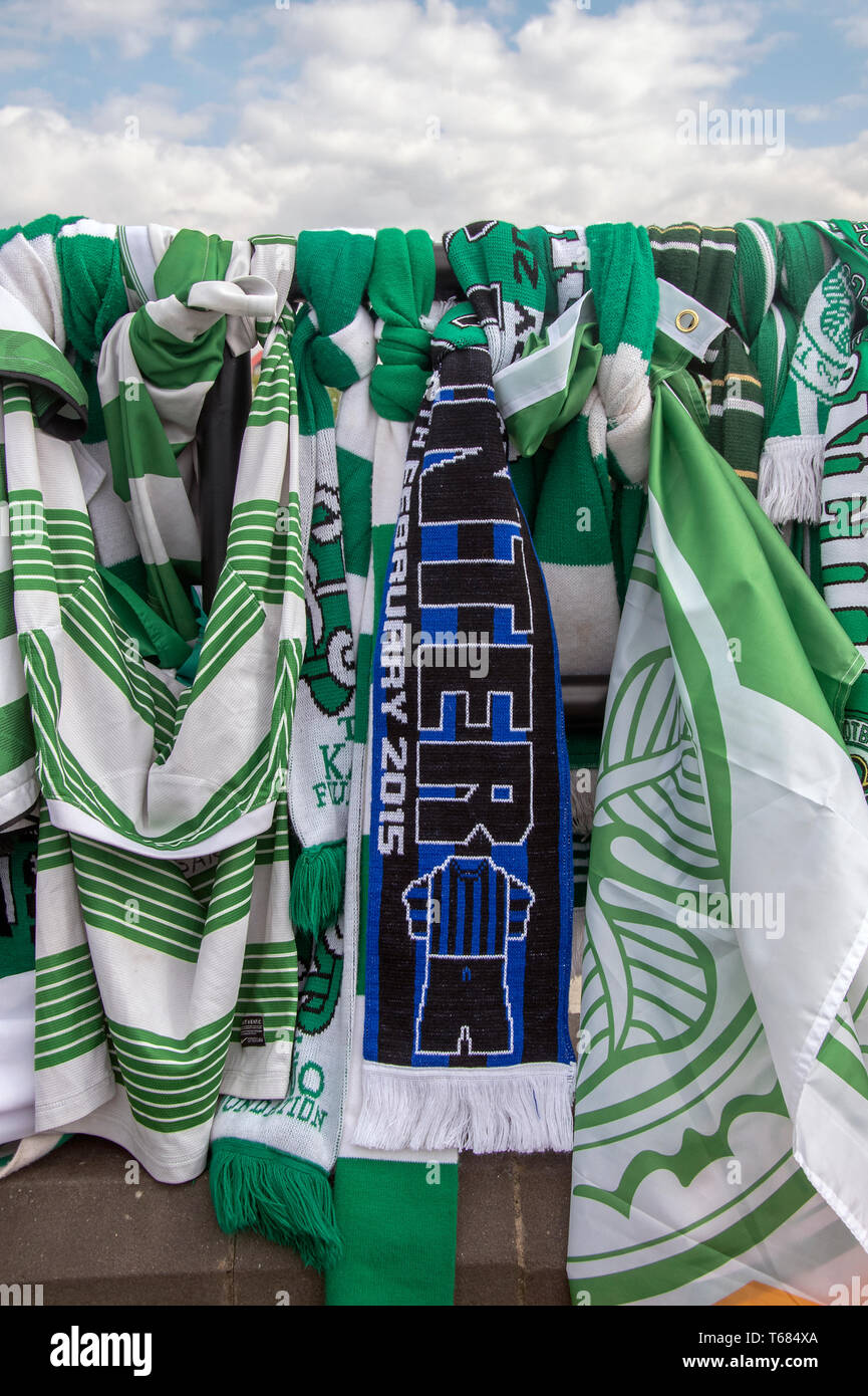 INTER MILAN: A football fan club scarf
