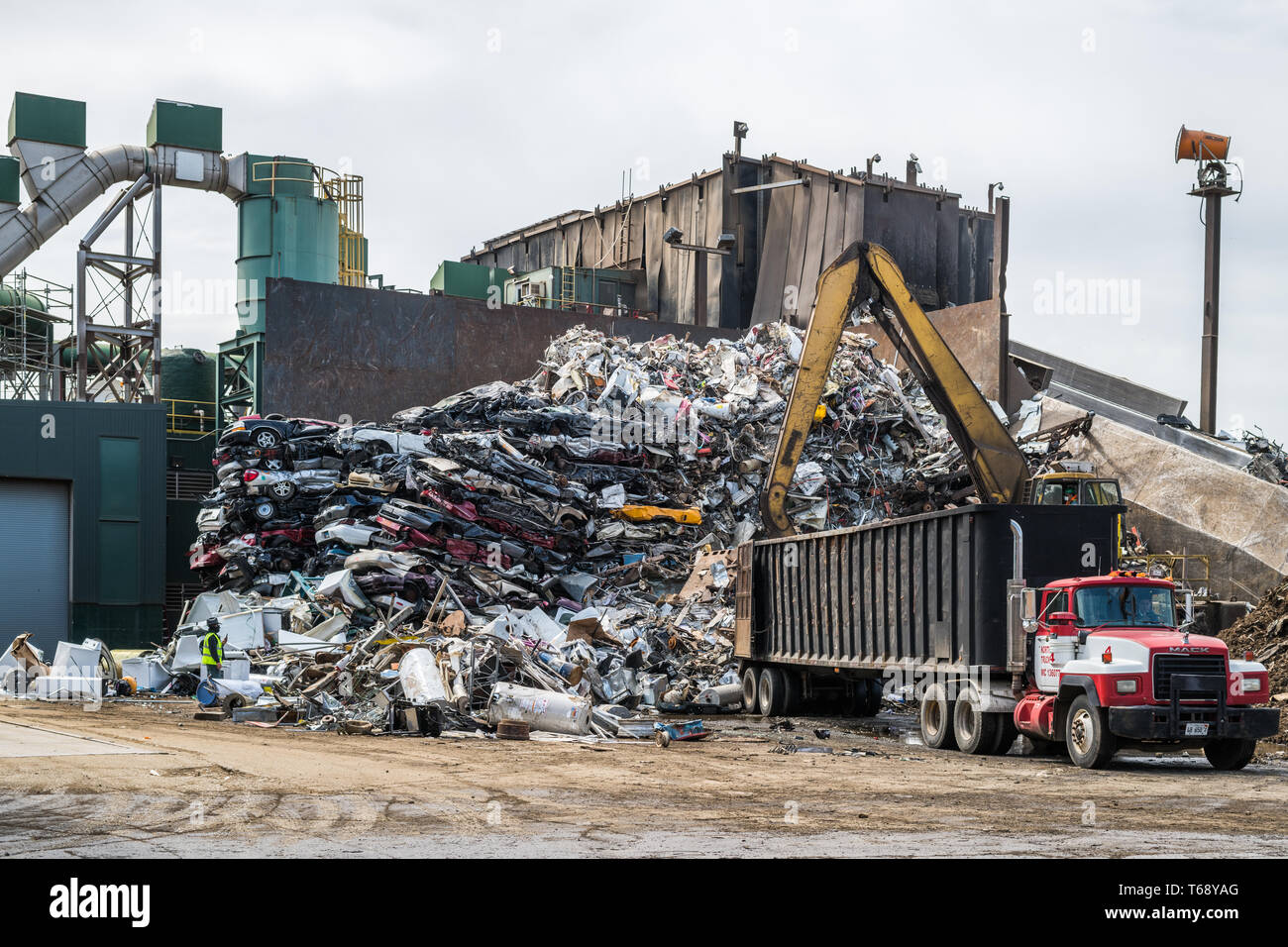 Scrap metal recycling facility in Lincoln Park Stock Photo Alamy