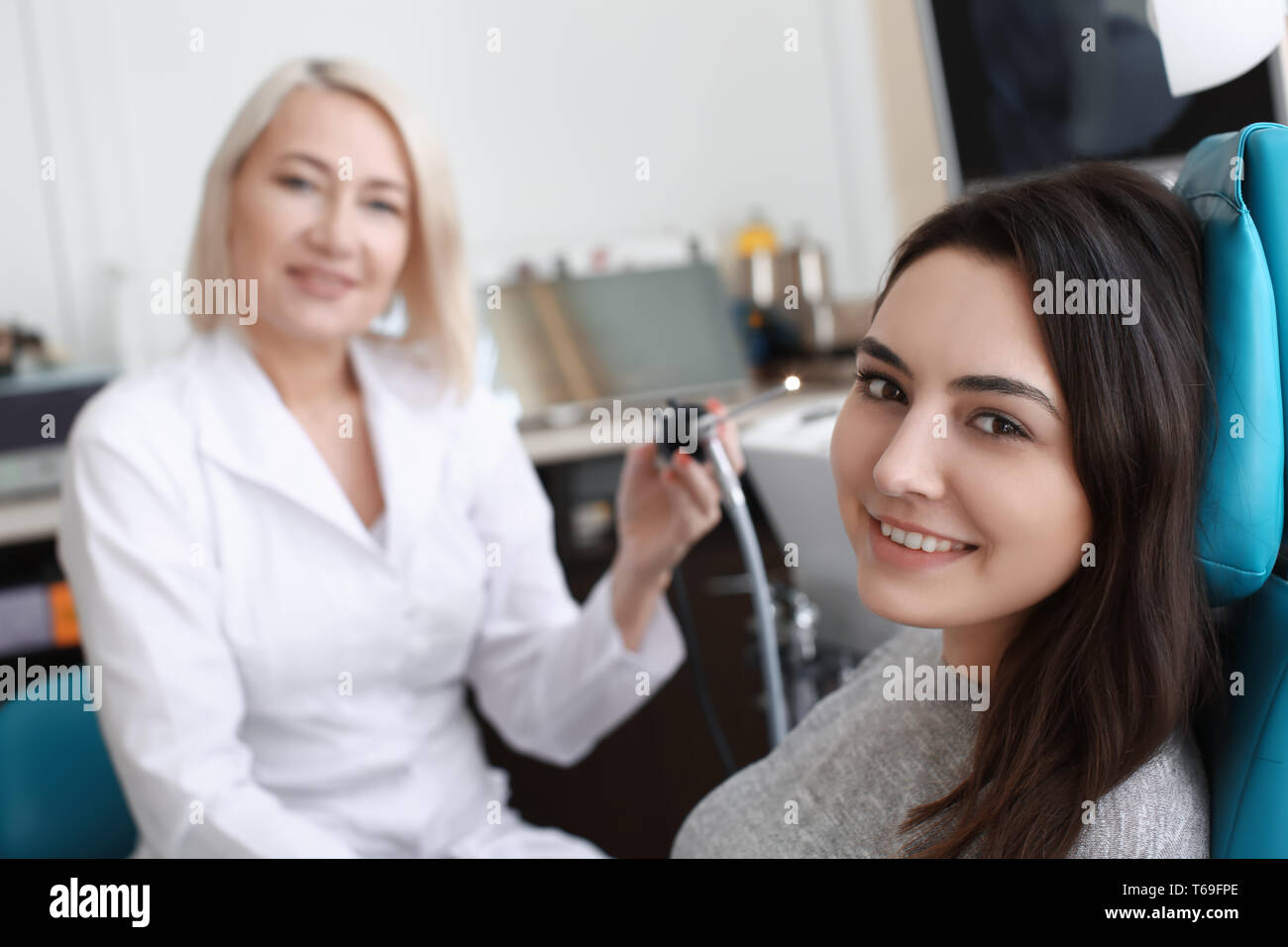 Ent telescope hi-res stock photography and images - Alamy