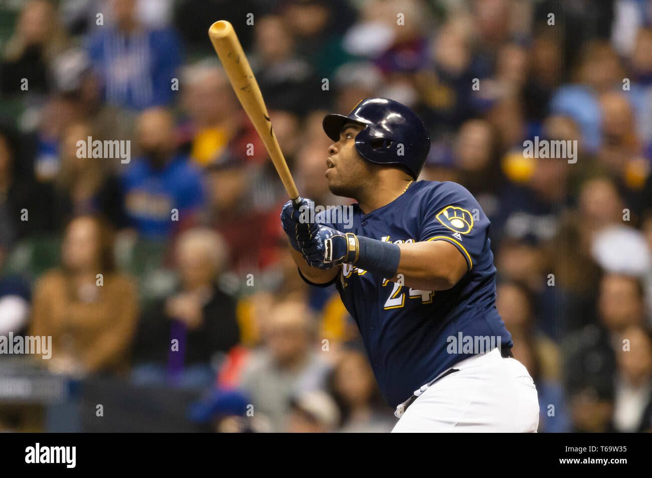 Milwaukee Brewers' Jesús Aguilar, right, gestures after hitting a double  during the seventh inning of a baseball game against the New York Mets,  Sunday, May 5, 2019, in Milwaukee. (AP Photo/Aaron Gash