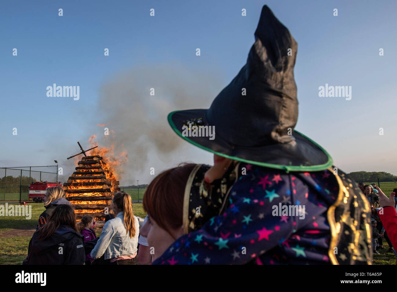 Witch burning hi-res stock photography and images - Page 11 - Alamy