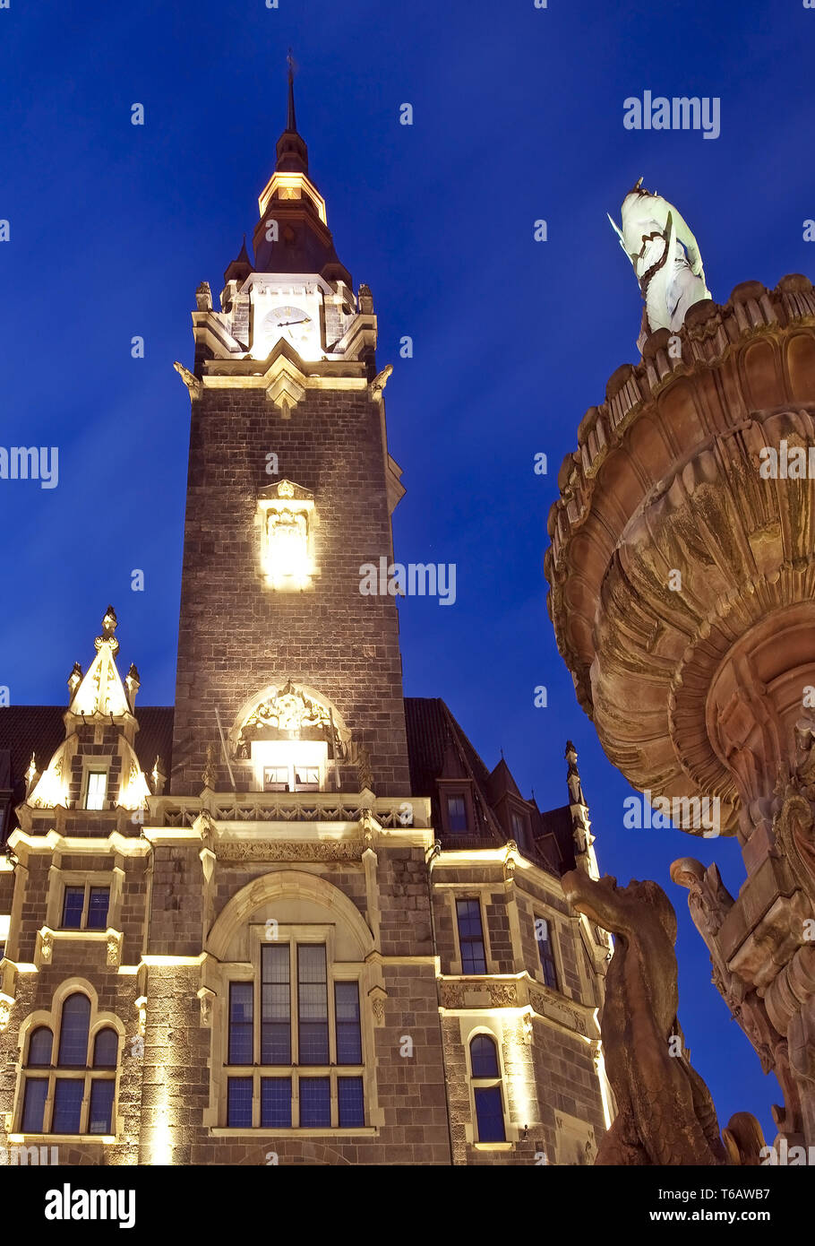 Illuminated town hall Elberfeld with Jubilee Fountain, Wuppertal, North Rhine-Westphalia, Germany Stock Photo