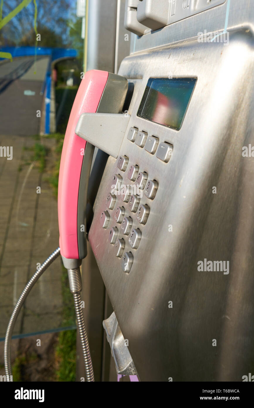 Booth phone hi-res stock photography and images - Alamy
