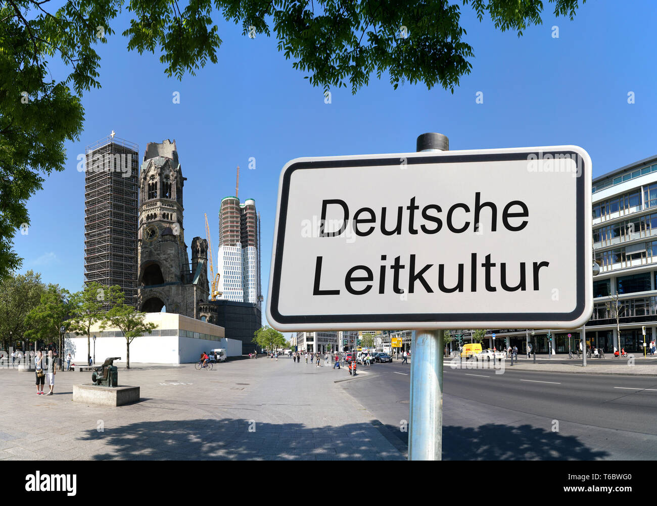 Sign with the words German leading culture Stock Photo