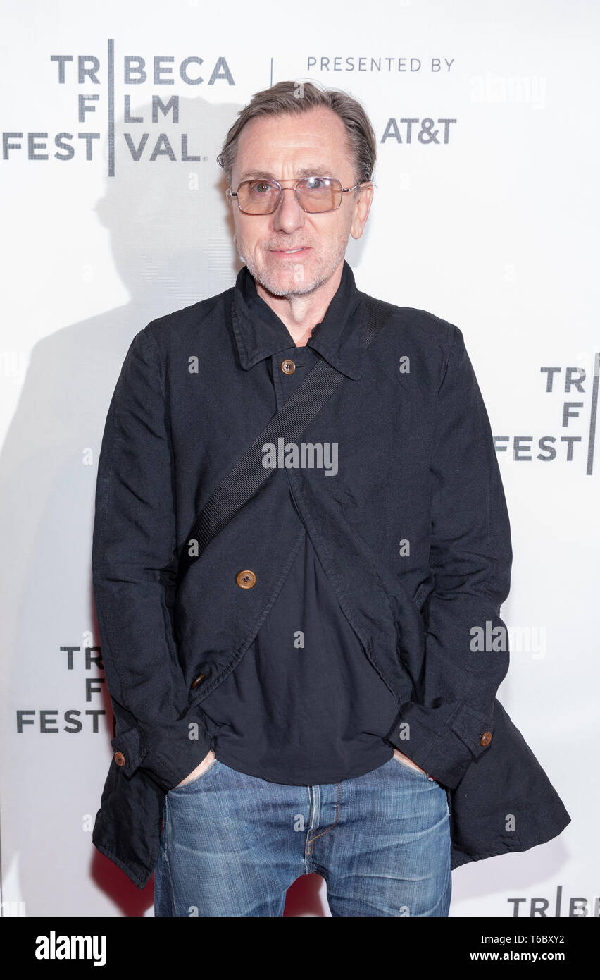 Tim Roth attends