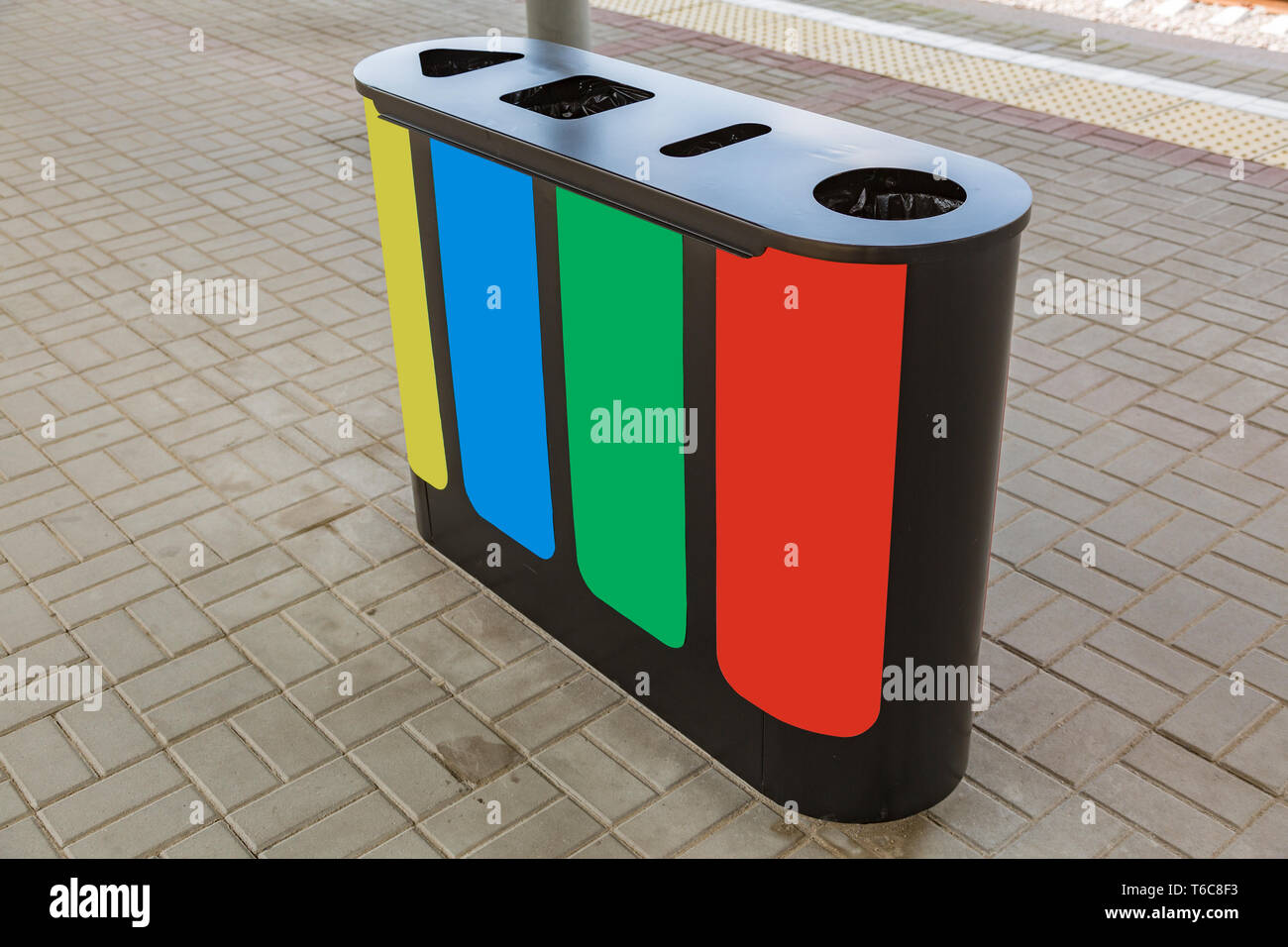 City garbage bin Stock Photo Alamy