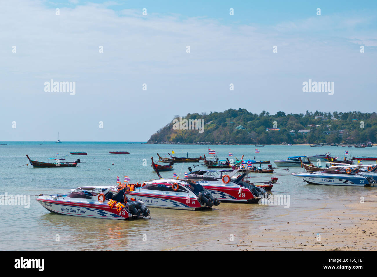 Speed boats and long tail boats, Hat Rawai, Rawai beach, Rawai, Phuket island, Thailand Stock Photo