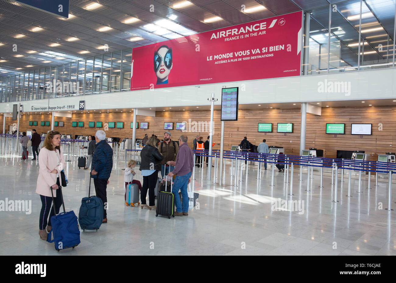 Paris orly airport hi-res stock photography and images - Page 2 - Alamy