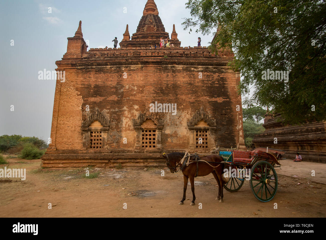 Horse and carriage outside an ancient Buddhist temple in the ancient city  of Bagan in Myanmar Stock Photo - Alamy
