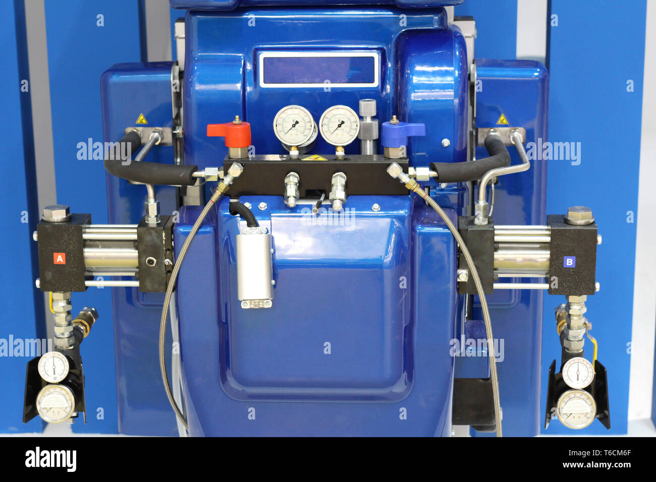 Dispenser. Hydraulic equipment for coatings and polyurea. High pressure