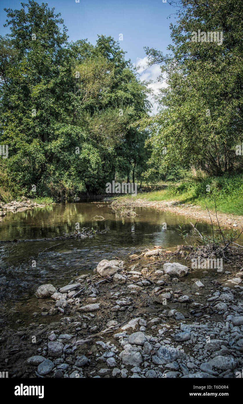 Pebbles in stream hi-res stock photography and images - Alamy