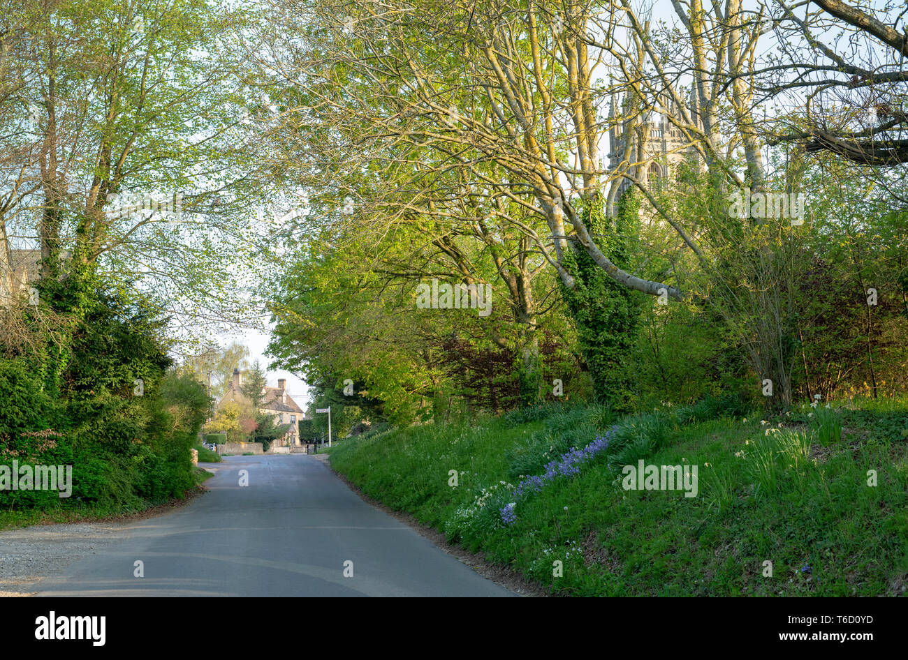 Churchill village in the spring evening sunlight. Churchill, Oxfordshire, Cotswolds, England Stock Photo