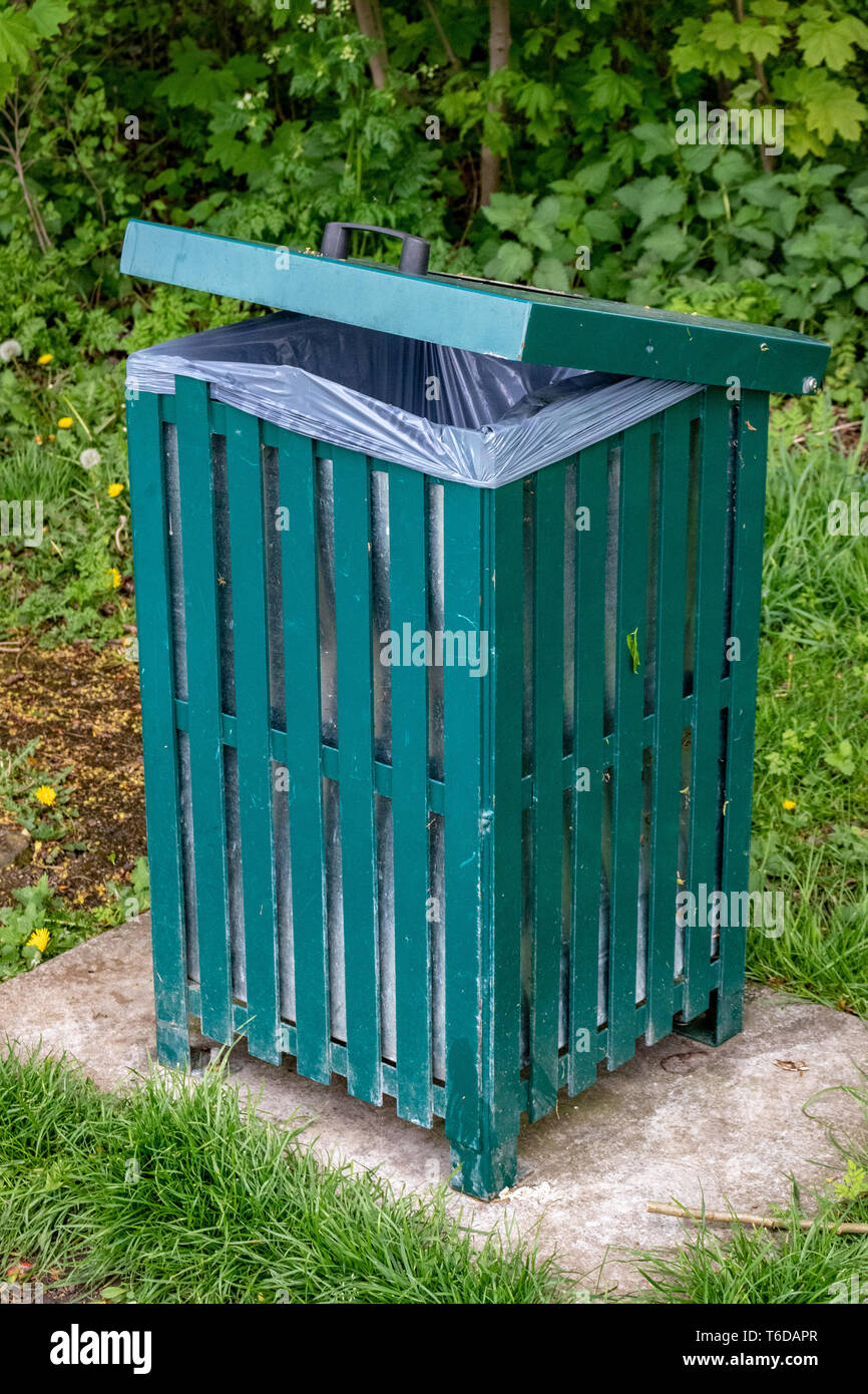 Signposts and Litter bins and Dog Bins around Trent Washlands and