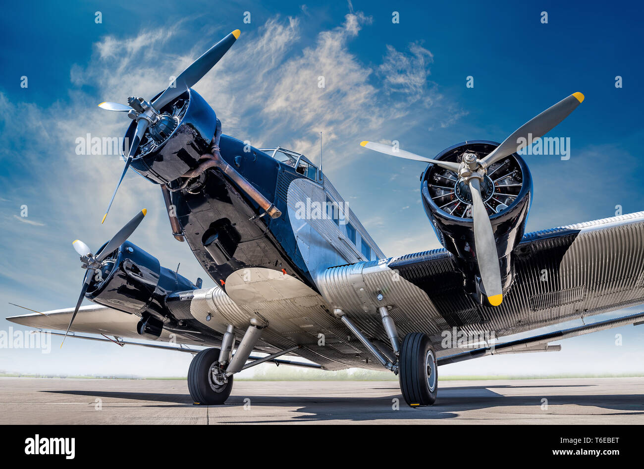 Trimotor aircraft hi-res stock photography and images - Alamy
