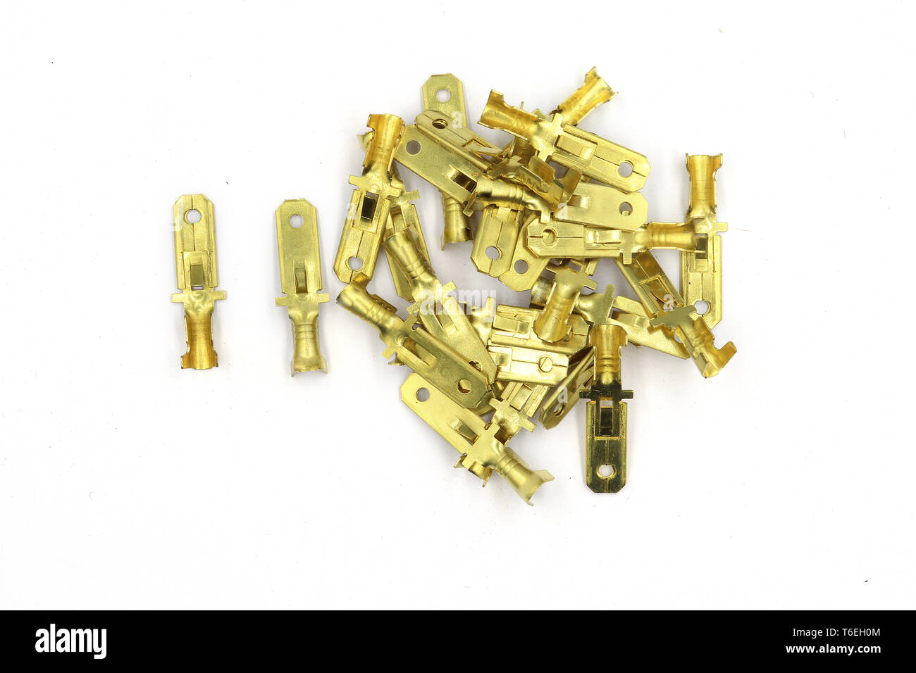 automotive electrical multi pin plastic connectors , male and female ...