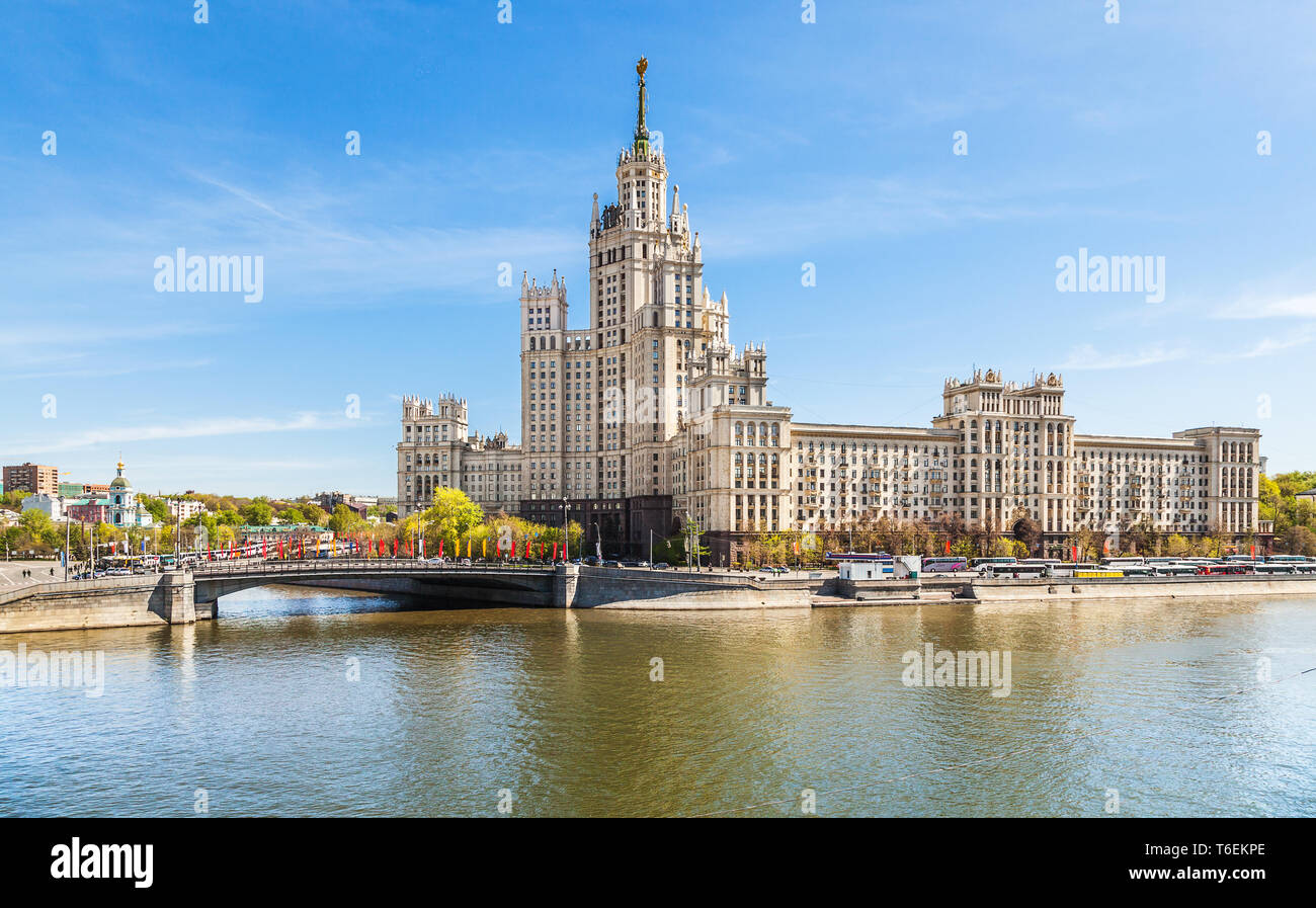 Embankment of Moscow with Stalin's skyscraper Stock Photo