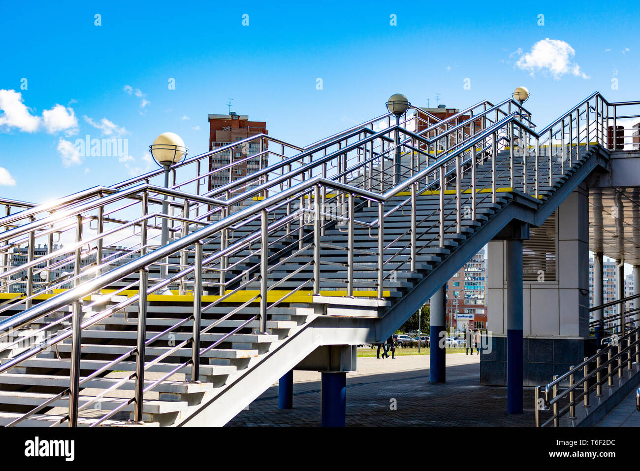 Monolithic railing hi-res stock photography and images - Alamy
