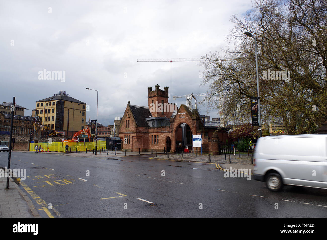 Dumbarton road hires stock photography and images Alamy