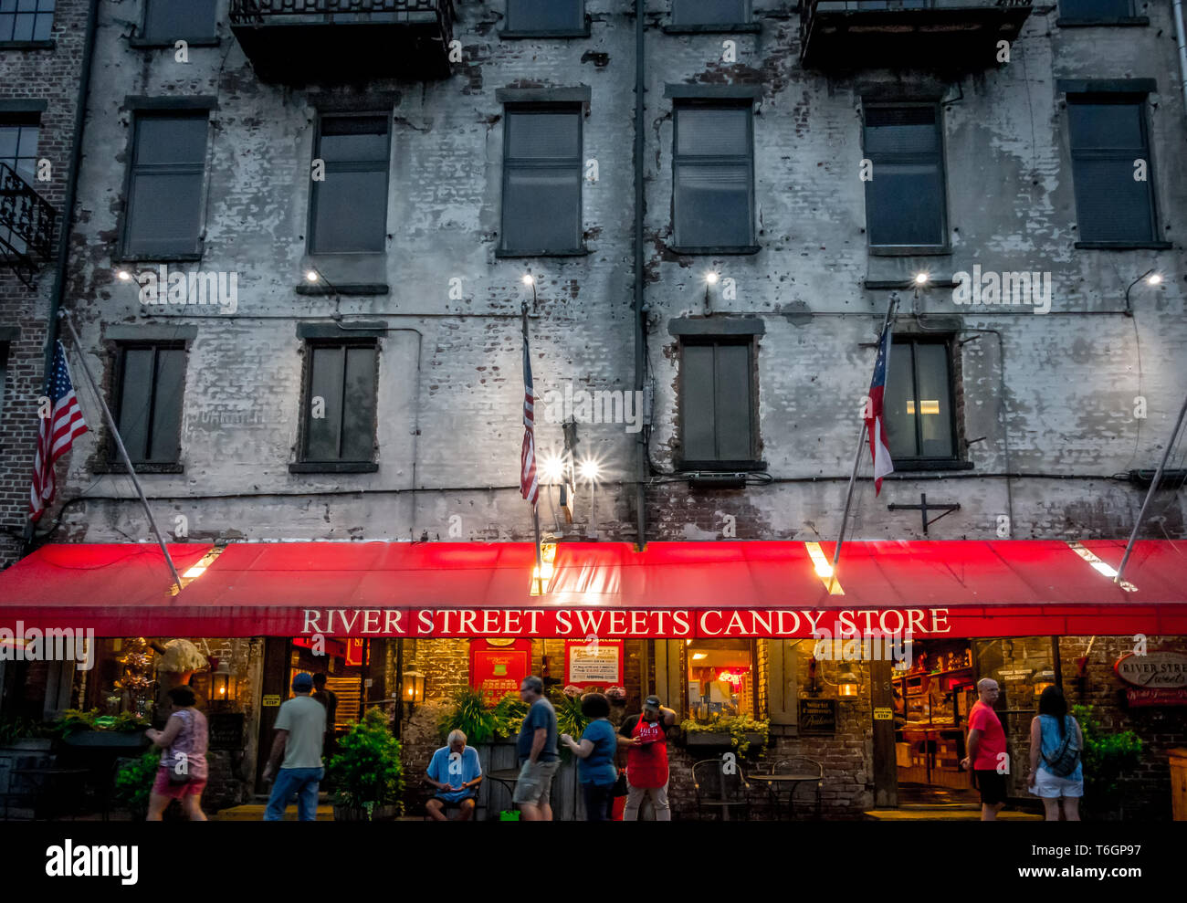 River Street In Savannah Georgia High Resolution Stock Photography And Images Alamy